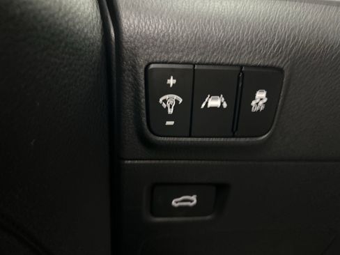 Used 2023 Kia K5 GT-Line image 33