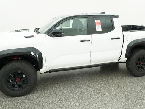 New 2026 Toyota Tacoma TRD Pro AWD/4WD image 4