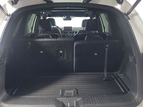 Certified 2025 Honda Pilot TrailSport image 9