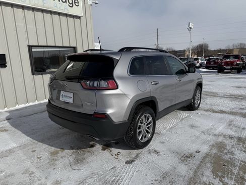 Used 2022 Jeep Cherokee Latitude Lux image 4