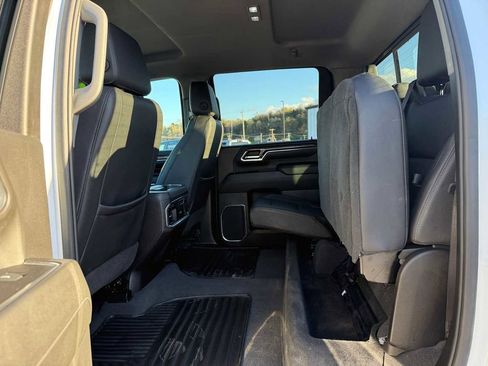 Used 2024 Chevrolet Silverado 2500 LTZ w/ LTZ Convenience Package image 44