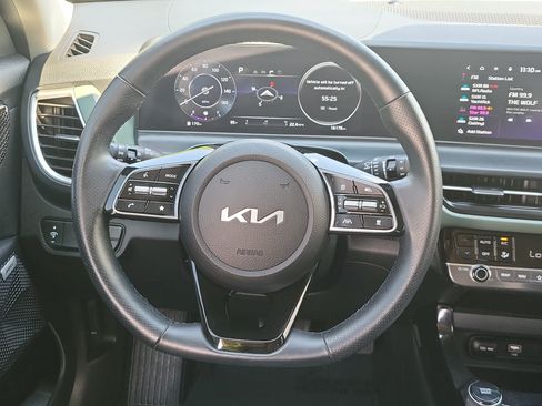 Used 2024 Kia Seltos SX AWD/4WD image 21
