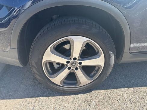 Used 2022 Mercedes-Benz GLC 300 image 7