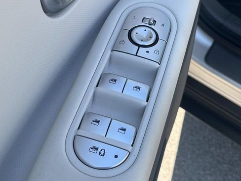 Certified 2024 Hyundai Ioniq 5 SEL RWD image 28