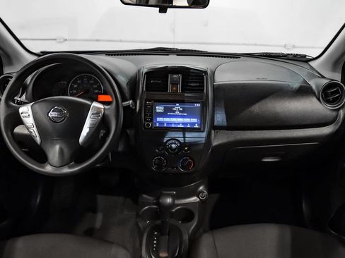Used 2019 Nissan Versa S Plus FWD image 18