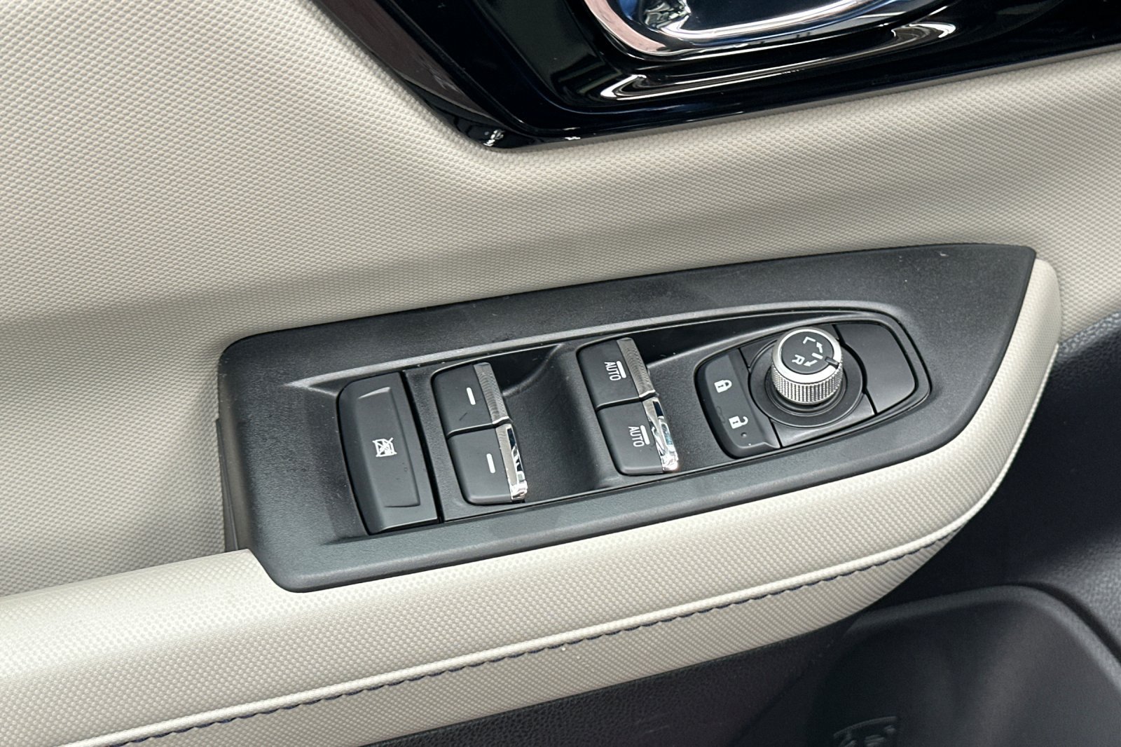 New 2026 Subaru Forester Touring AWD/4WD image 12