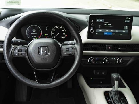 Used 2026 Honda HR-V LX image 18