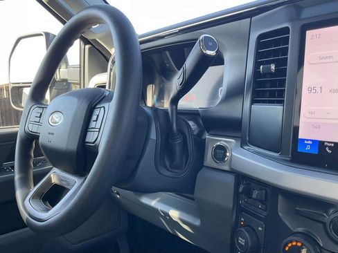 New 2025 Ford F250 XLT w/ Black Appearance Package AWD/4WD image 55