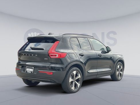 Certified 2023 Volvo XC40 B5 Plus w/ Climate Package AWD/4WD image 7