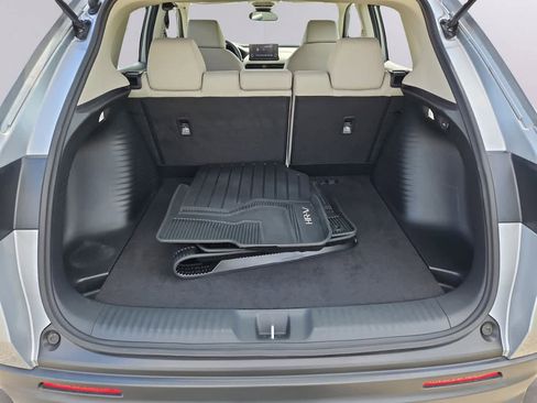 Certified 2023 Honda HR-V LX image 28
