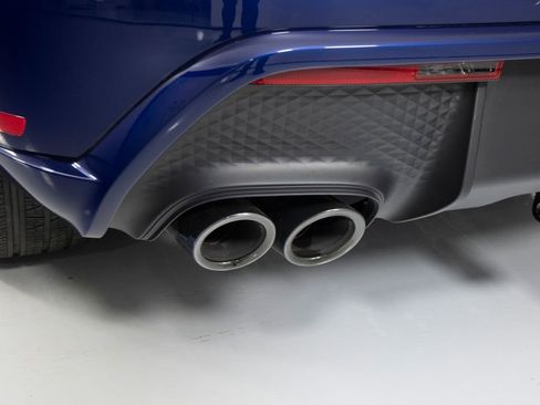 Certified 2026 Porsche Macan GTS image 41