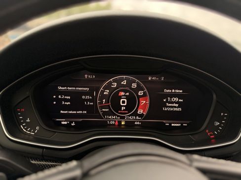 Used 2018 Audi S4 Premium Plus w/ Navigation Package image 24