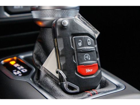 Used 2020 Jeep Wrangler Unlimited Rubicon AWD/4WD image 29
