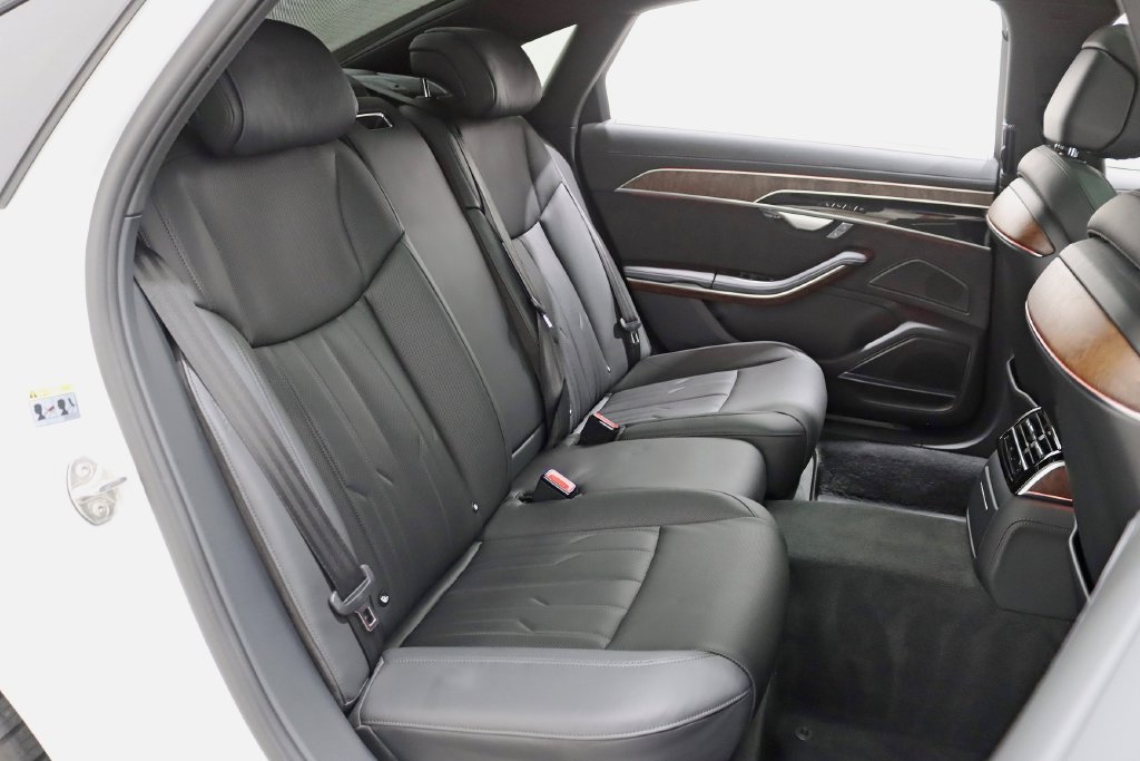 Used 2023 Audi A8 L 3.0T w/ Luxury Package AWD/4WD image 29