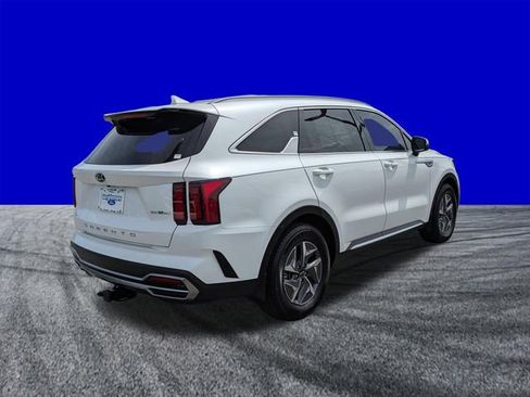 Used 2021 Kia Sorento EX FWD image 4