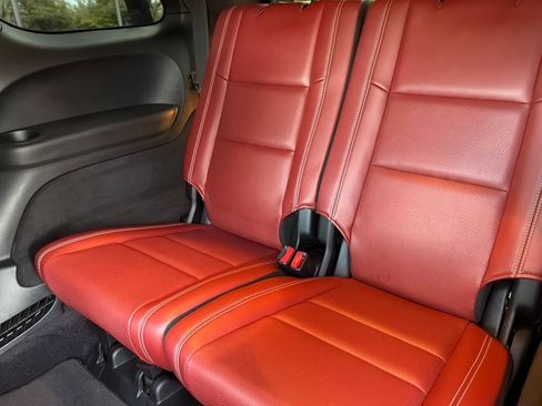 Used 2018 Dodge Durango SRT w/ SRT Interior Appearance Group image 19