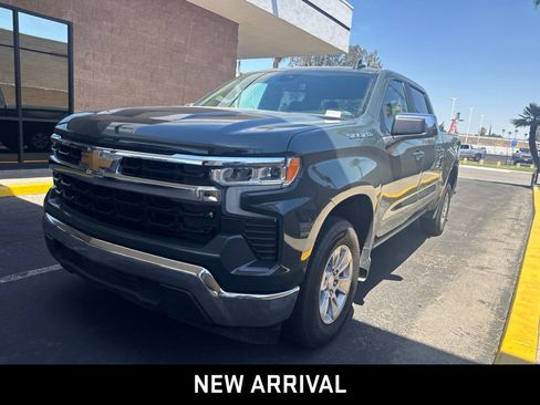 Used 2025 Chevrolet Silverado 1500 LT RWD image 1
