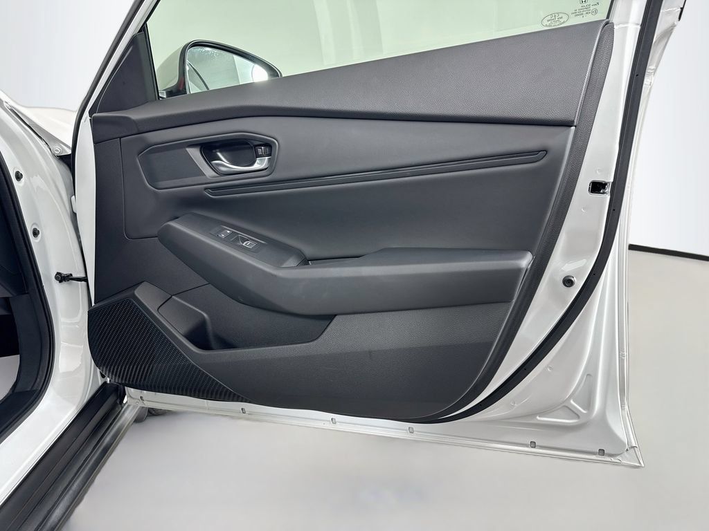 Used 2023 Honda Accord EX image 37