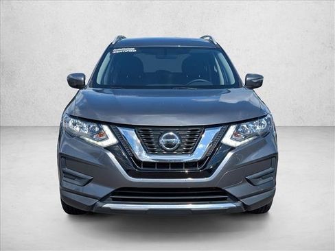 Used 2018 Nissan Rogue SV FWD image 2