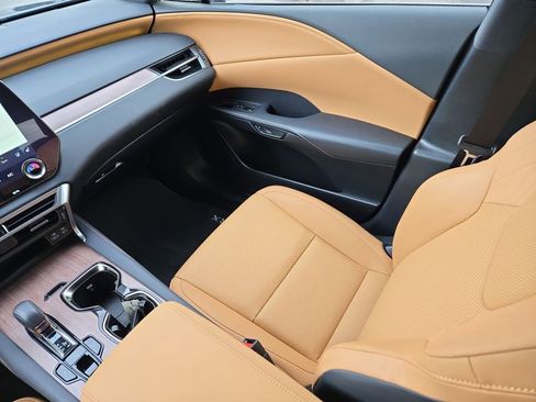 Used 2024 Lexus RX 350 Premium w/ Accessory Package (K3) image 19