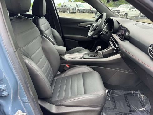 Used 2024 Dodge Hornet R/T Plus w/ R/T Blacktop Package AWD/4WD image 9