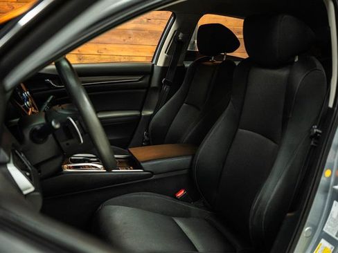 Used 2021 Honda Accord Hybrid image 9