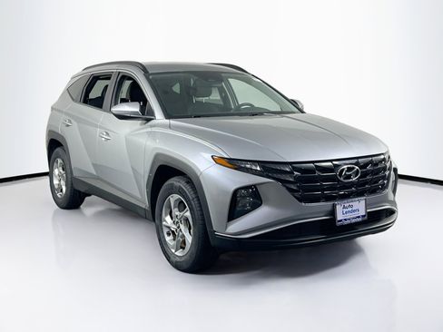 Used 2023 Hyundai Tucson SEL image 3