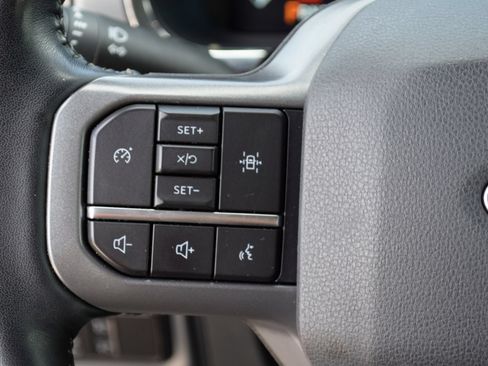 Used 2021 Ford F150 Lariat AWD/4WD image 8