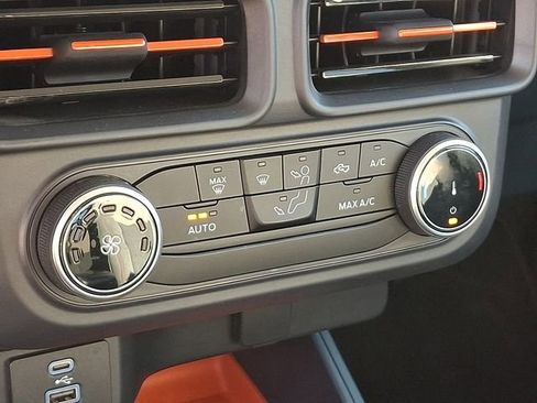 Used 2024 Ford Maverick XLT w/ Equipment Group 300A Standard image 19