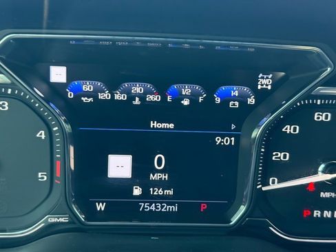 Used 2022 GMC Sierra 2500 AT4 w/ AT4 Premium Plus Package image 23