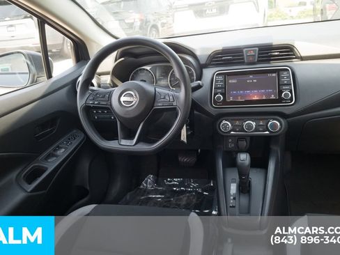 Used 2025 Nissan Versa S FWD image 21