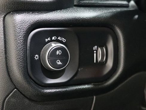 Used 2022 RAM 1500 Big Horn AWD/4WD image 21