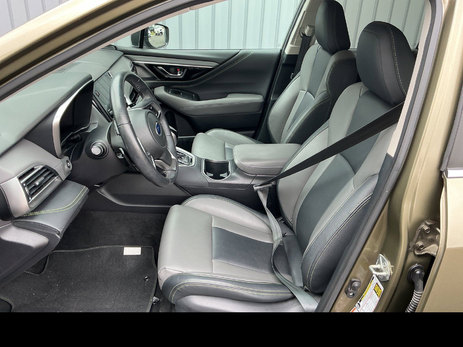 Used 2020 Subaru Outback Onyx Edition XT AWD/4WD image 10