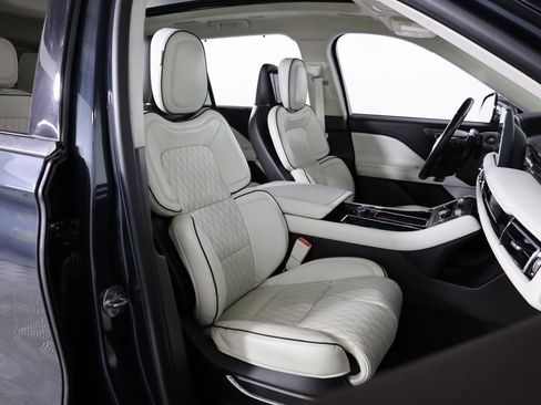 Used 2020 Lincoln Aviator Black Label w/ Dynamic Handling Package image 49