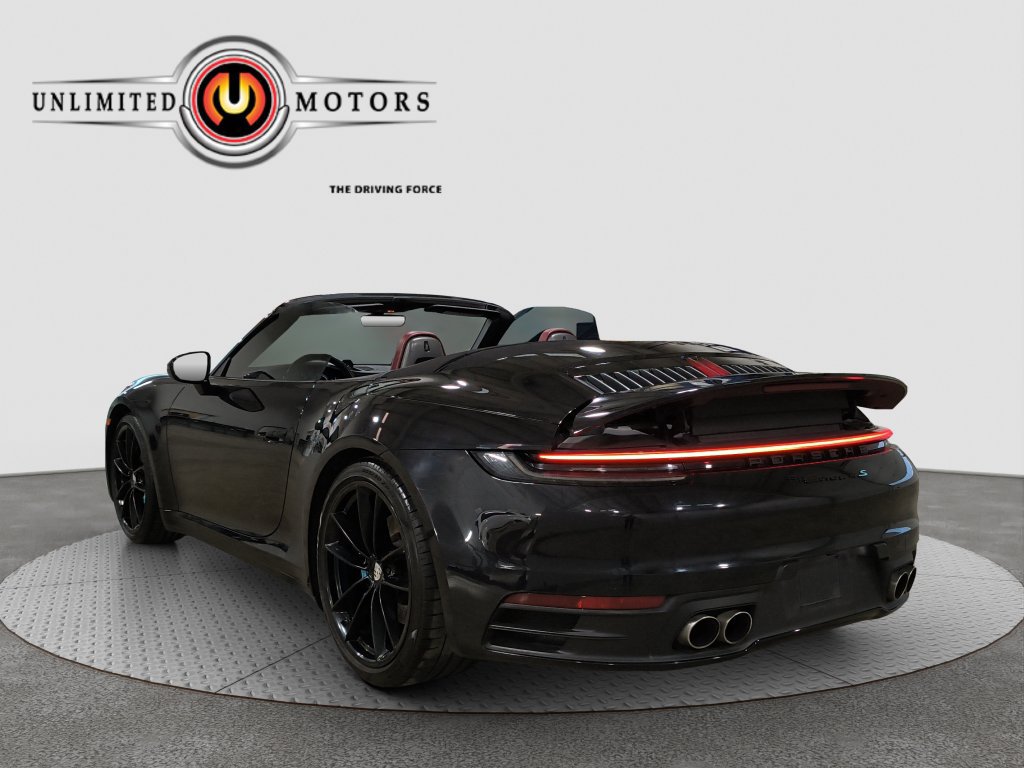 Used 2020 Porsche 911 Carrera 4S AWD/4WD image 4