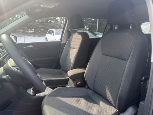 Used 2020 Volkswagen Tiguan S FWD image 21