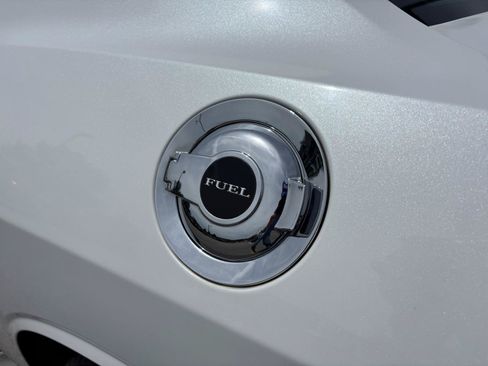 Used 2015 Dodge Challenger R/T Plus RWD image 56