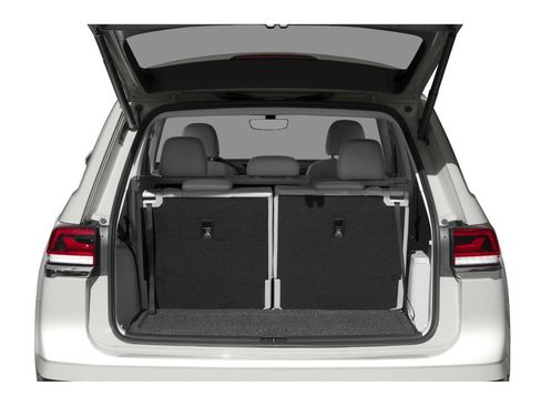 Used 2021 Volkswagen Atlas SE w/ Panoramic Sunroof Package FWD image 12