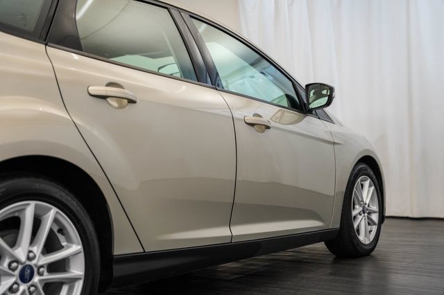 Used 2016 Ford Focus SE FWD image 33