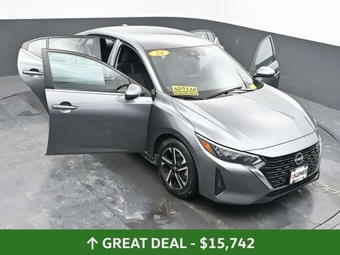 Used 2024 Nissan Sentra SV image 61