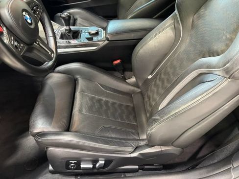 Used 2021 BMW M4 Coupe w/ Executive Package RWD image 14
