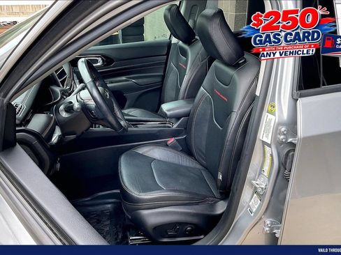 Used 2022 Jeep Compass Trailhawk w/ Trailhawk Elite Group AWD/4WD image 25