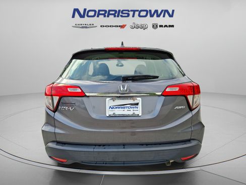 Used 2021 Honda HR-V LX image 5