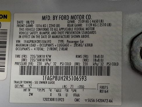 Used 2024 Ford Mustang Convertible RWD image 25