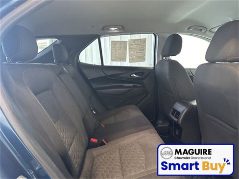 Used 2020 Chevrolet Equinox LT w/ Driver Convenience Package image 19