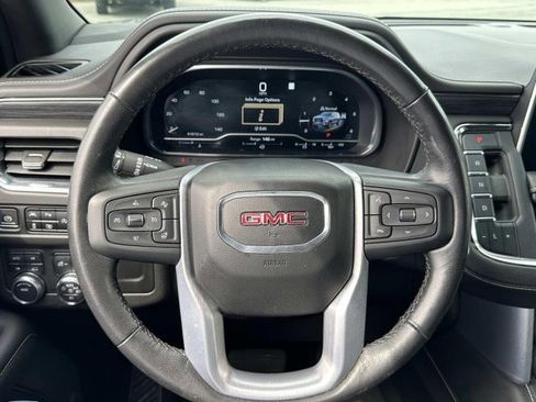 Used 2022 GMC Yukon SLT w/ SLT Luxury Package image 28