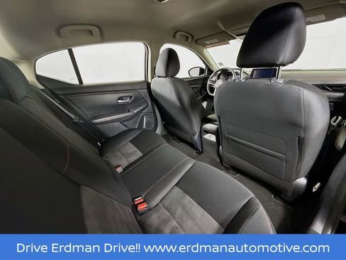 Certified 2025 Nissan Sentra SR w/ Midnight Edition image 27