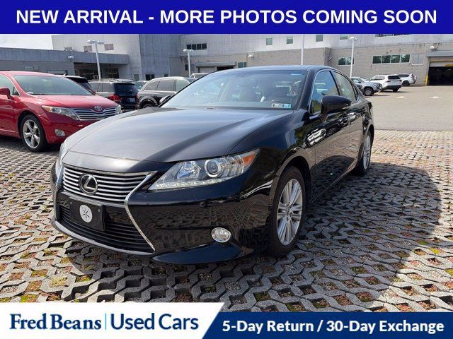 Used 2014 Lexus ES 350 w/ Premium Package FWD image 3