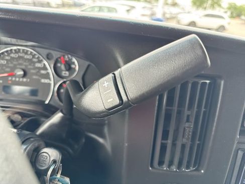 Used 2013 Chevrolet Express 2500 w/ Power Package RWD image 15