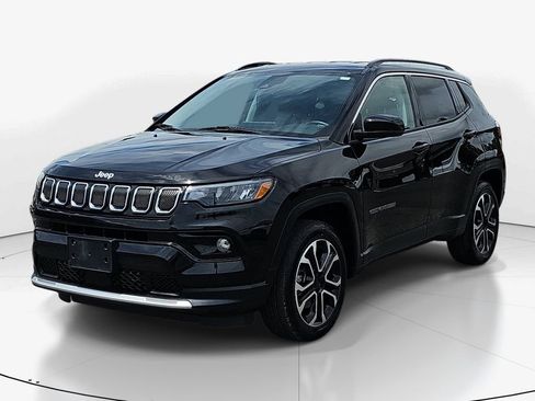Used 2022 Jeep Compass Limited AWD/4WD image 11